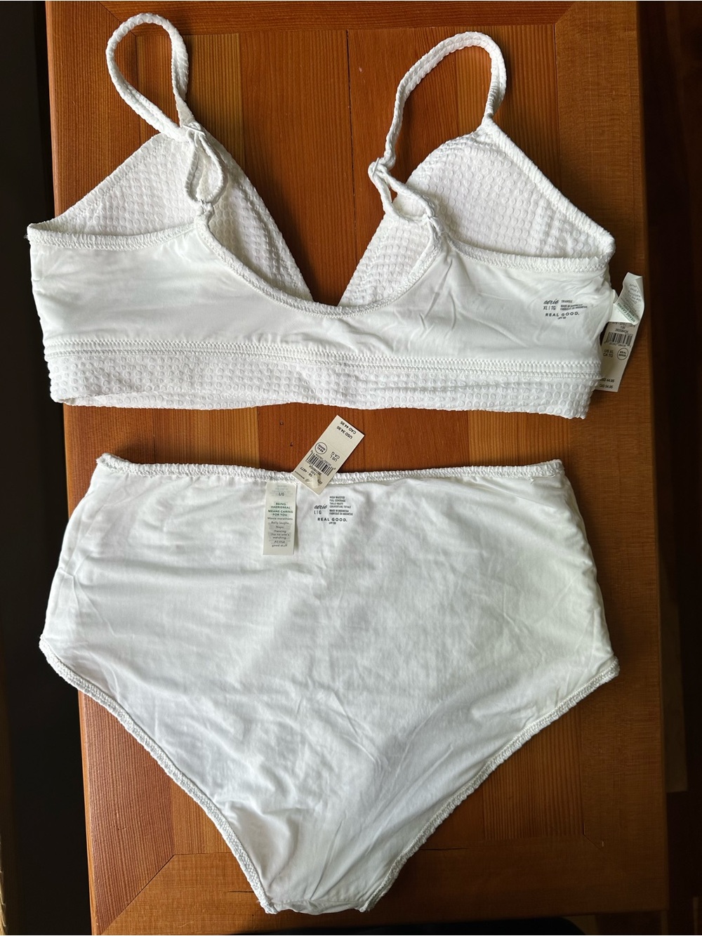 NWT Aerie Women’s Two Piece Textured Swimsuit, White - Size L, XL - Picture 4 of 7